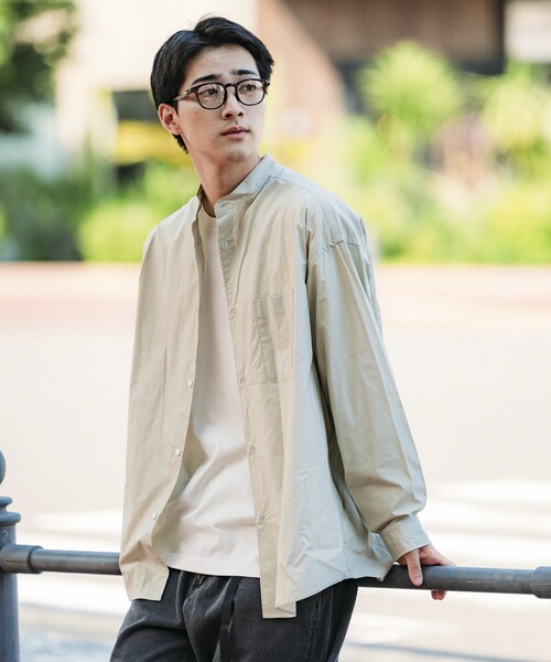 FREAK'S STORE（フリークスストア）の「限定展開 Relax Fit リラックスフィット バンドカラー シャツ（シャツ/ブラウス・メンズ・ベージュ/ブルー系その他/ホワイト/ライトグレー/ホワイト系その他/サックスブルー/ブラック/オリーブ/チャコールグレー・SMALL/MEDIUM/LARGE）」の17枚目の写真