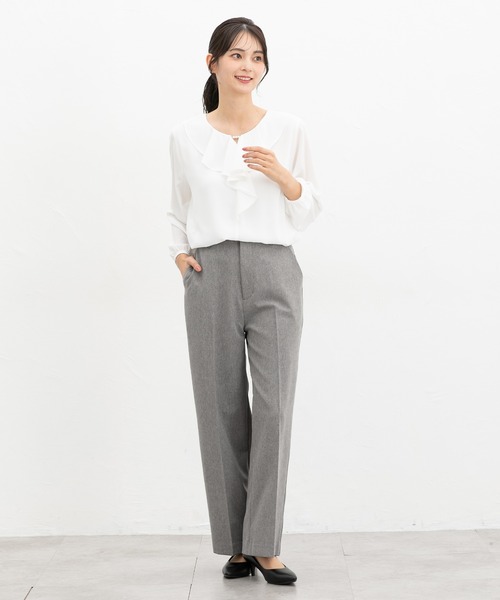 Honeys(ハニーズ)の「ラッフルフリルブラウス(シャツ/ブラウス・レディース・アイボリー/グレイッシュベージュ/ブラック系その他/グレイッシュブルー/ネイビー・S/M/3L/LL/L)」の6枚目の写真