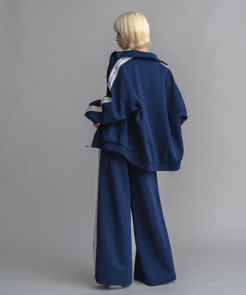 青トラック TLV-N347a いすゞ 810EX トラクタヘッド (紺) (ミニカー) - ホビー