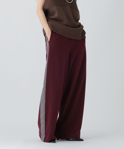 LEPSIM（レプシィム）の「トラックパンツ　573193（その他パンツ・レディース・ブラック/ボルドー・FREE）」の2枚目の写真