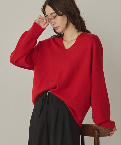 hunch(ハンチ)の「【静電気防止】やわもちヤーン ドロップショルダーニット(ニット/セーター・レディース・ブラック/レッド/ブラウン/ブルー/アイボリー/ネイビー/ロイヤルブルー・FREE)」の7枚目の写真