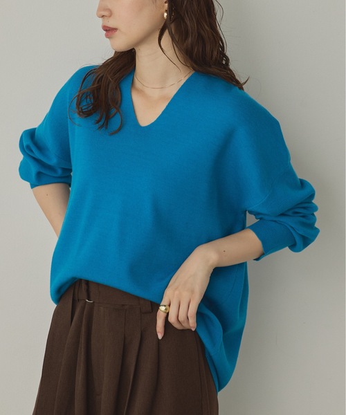 hunch(ハンチ)の「【静電気防止】やわもちヤーン ドロップショルダーニット(ニット/セーター・レディース・ブラック/レッド/ブラウン/ブルー/アイボリー/ネイビー/ロイヤルブルー・FREE)」の10枚目の写真