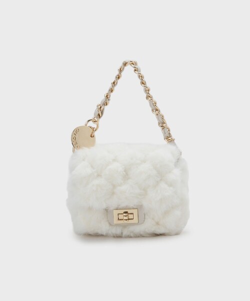 OPAQUE.CLIP(オペークドットクリップ)の「ミニサイズキルティングバッグチャーム(チャーム・レディース・ブラック系1/ブラック/オフホワイト/ホワイト系9/シルバー系その他7/ベージュ系6・00)」の4枚目の写真