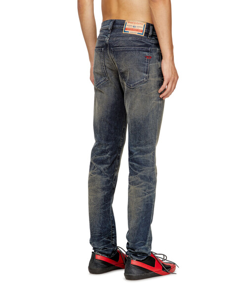 DIESEL(ディーゼル)の「メンズ デニムパンツ SLIM 2019 D-STRUKT L.30(デニムパンツ・メンズ・インディゴブルー・34inch/36inch/26inch/30inch/28inch/32inch)」の6枚目の写真