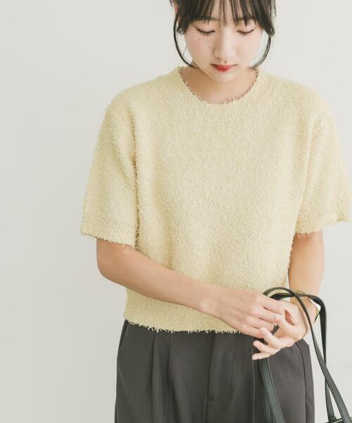 ITEMS URBANRESEARCH（アイテムズ アーバンリサーチ）の「フリンジコンパクトニット（ニット/セーター・レディース・ブラック/イエロー系その他/オフホワイト/ブラウン・FREE）」の17枚目の写真