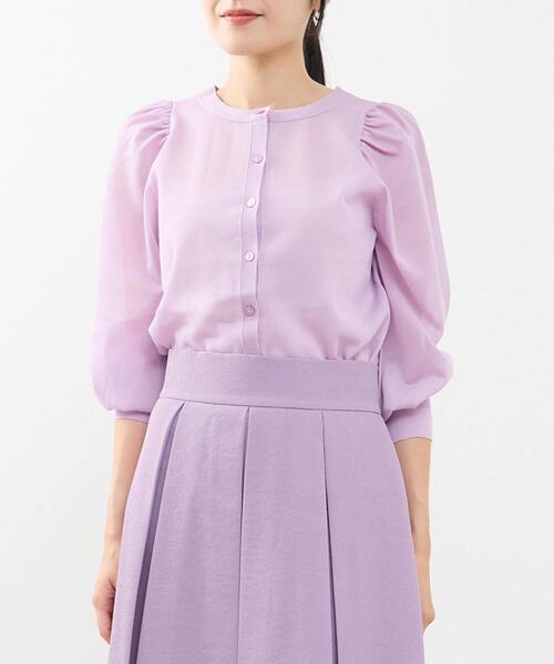 Tiara（ティアラ）の「グロッシーシアーカーディガン（カーディガン/ボレロ・レディース・ラベンダー/ブラック/ブラウン・FREE）」の2枚目の写真