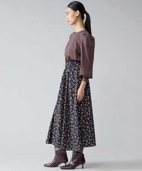 Tiara（ティアラ）の「グロッシーシアーカーディガン（カーディガン/ボレロ・レディース・ラベンダー/ブラック/ブラウン・FREE）」の10枚目の写真