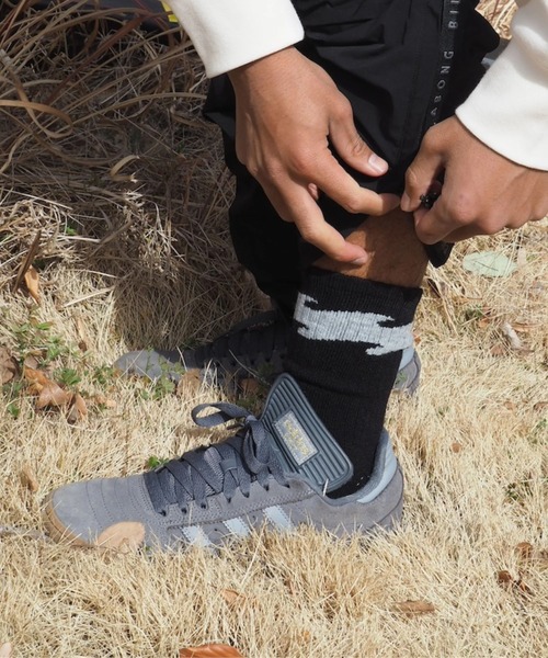 BILLABONG(ビラボン)の「BILLABONG メンズ WINTER HIGH SOCKS 【2025年秋冬モデル】/ビラボンウェーブロゴソックス(靴下)(ソックス/靴下・メンズ・グレー/オレンジ/グリーン/ブラック・FREE)」の1枚目の写真