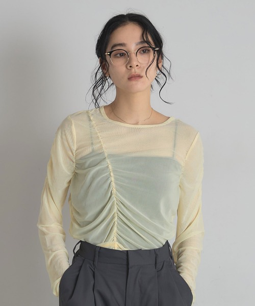&. NOSTALGIA(アンドドットノスタルジア)の「シアーシャーリングプルオーバー(Tシャツ/カットソー・レディース・ブラック/イエロー・M)」の2枚目の写真