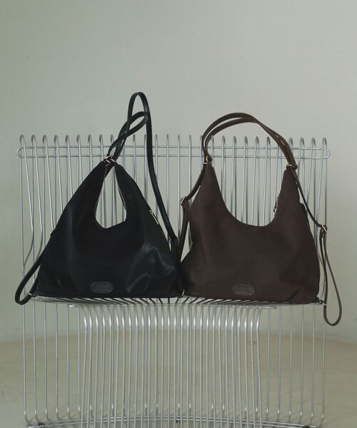 Green　Parks（グリーンパークス）の「andmikka.マルチウェイスエード調バック（ショルダーバッグ・レディース・ブラウン/ブラック・FREE）」の3枚目の写真