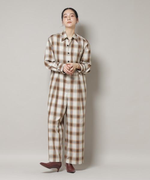 NANO universe(ナノユニバース)の「オンブレーチェックジャンプスーツ(つなぎ/オールインワン・レディース・ブラック/アイボリー・S/M)」の7枚目の写真