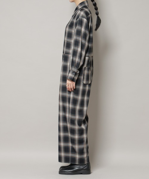 NANO universe(ナノユニバース)の「オンブレーチェックジャンプスーツ(つなぎ/オールインワン・レディース・ブラック/アイボリー・S/M)」の19枚目の写真