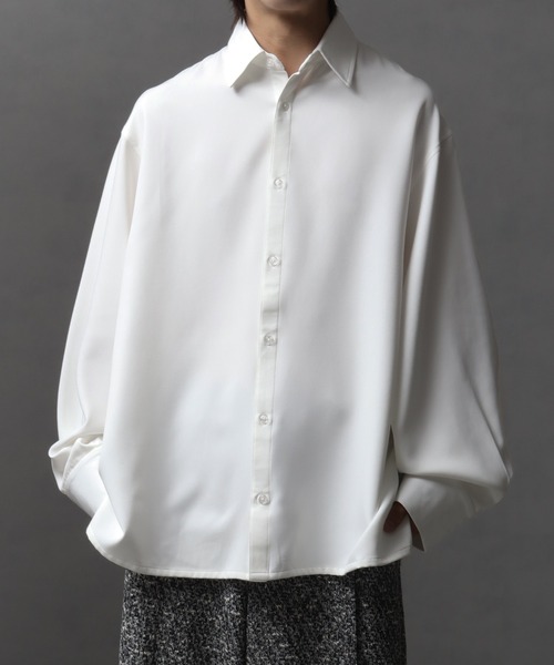 VETEMENTS GARDEROBE HIVER 2021 ホワイトシャツ VETEMENTS GARDEROBE HIVER 2021 ホワイトシャツ VETEMENTS GARDEROBE