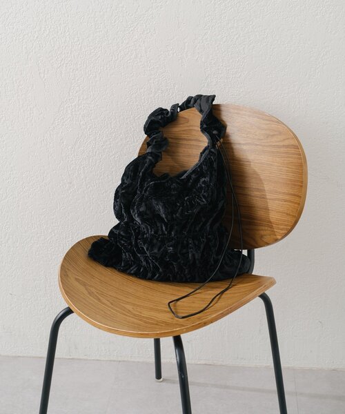 Kastane(カスタネ)の「*【4色展開/2WAY】ベロアシャーリングバッグ(トートバッグ・レディース・ブラウン/ブラック/カーキ/バーガンディー・FREE)」の21枚目の写真