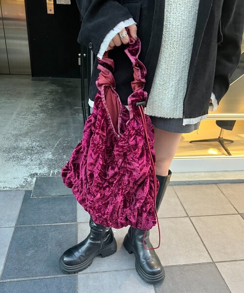 Kastane(カスタネ)の「*【4色展開/2WAY】ベロアシャーリングバッグ(トートバッグ・レディース・ブラウン/ブラック/カーキ/バーガンディー・FREE)」の15枚目の写真