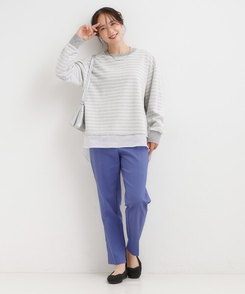 SHOO・LA・RUE(シューラルー)の「【S-LL/体型カバー】気負わず着られる ジャカード裾フェイクトップス(Tシャツ/カットソー・レディース・ベージュ/モスグリーン/グレー・01/02/03/04)」の6枚目の写真