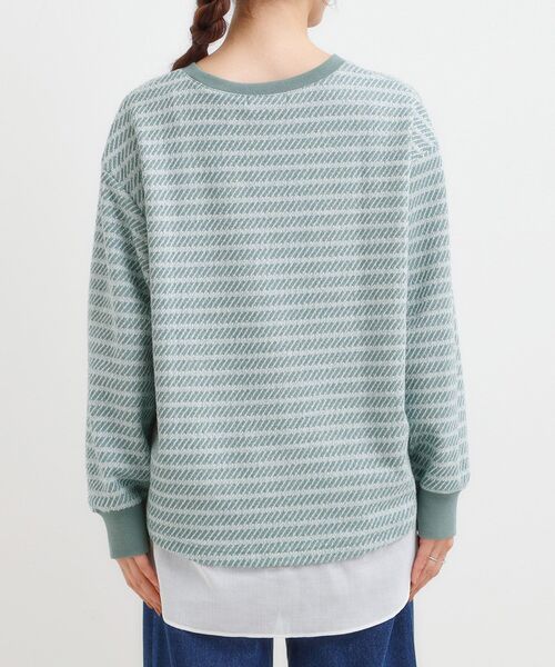 SHOO・LA・RUE(シューラルー)の「【S-LL/体型カバー】気負わず着られる ジャカード裾フェイクトップス(Tシャツ/カットソー・レディース・ベージュ/モスグリーン/グレー・01/02/03/04)」の18枚目の写真