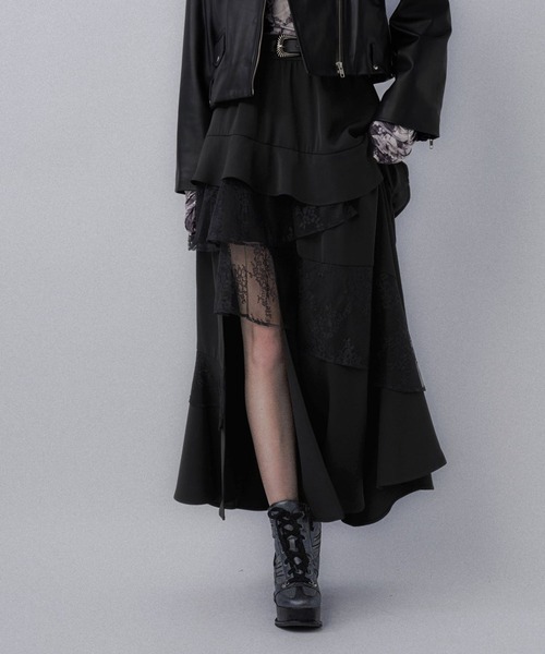 HARE（ハレ）の「ランダムフリルスリットスカート(HARE)（スカート・レディース・ワインレッド/ブラック/ブラック系その他・FREE）」の2枚目の写真