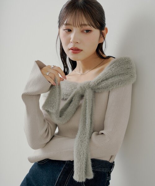 Chico(チコ)の「シャギーリボンオフショルニット(ニット/セーター・レディース・ブラウン/グレー/チャコールグレー/アイボリー・FREE)」の16枚目の写真