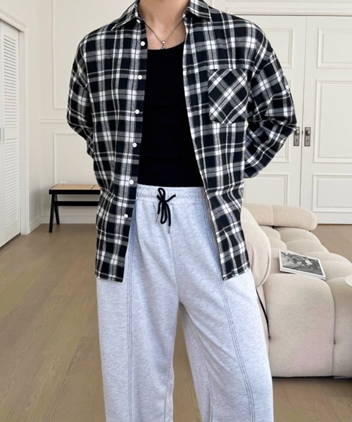 NOWLE（ノウル）の「【NOWLE】ルーズシルエット モノトーン フランネル チェックシャツ（シャツ/ブラウス・メンズ・ブラック・LARGE/X-LARGE/MEDIUM）」の7枚目の写真