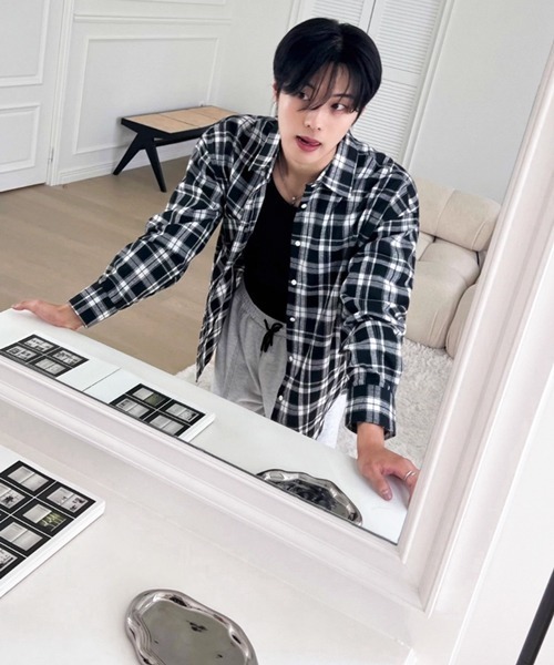 NOWLE（ノウル）の「【NOWLE】ルーズシルエット モノトーン フランネル チェックシャツ（シャツ/ブラウス・メンズ・ブラック・LARGE/X-LARGE/MEDIUM）」の8枚目の写真