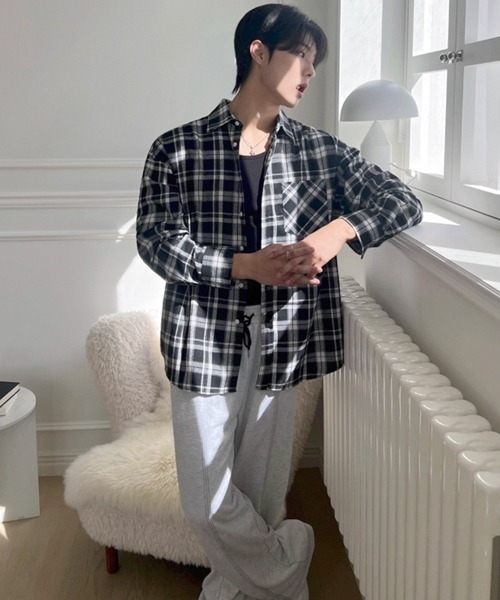 NOWLE（ノウル）の「【NOWLE】ルーズシルエット モノトーン フランネル チェックシャツ（シャツ/ブラウス・メンズ・ブラック・LARGE/X-LARGE/MEDIUM）」の2枚目の写真