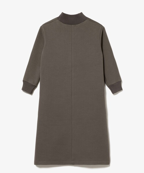 LACOSTE(ラコステ)の「ダンボールニットドレス / ハイネックワンピース(ワンピース・レディース・グレー/オフホワイト/ダークブラウン・36/34/38/40)」の10枚目の写真