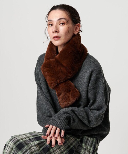 BEAUTY&YOUTH UNITED ARROWS(ビューティーアンドユースユナイテッドアローズ)の「ファーライク マフラー(マフラー・レディース・ブラウン系/グレー系/その他1・FREE)」の6枚目の写真
