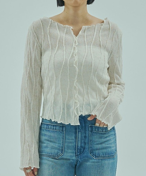 ROSE BUD(ローズバッド)の「WAVE TUCK TOP(Tシャツ/カットソー・レディース・オフホワイト/ブラック・ONE SIZE)」の1枚目の写真