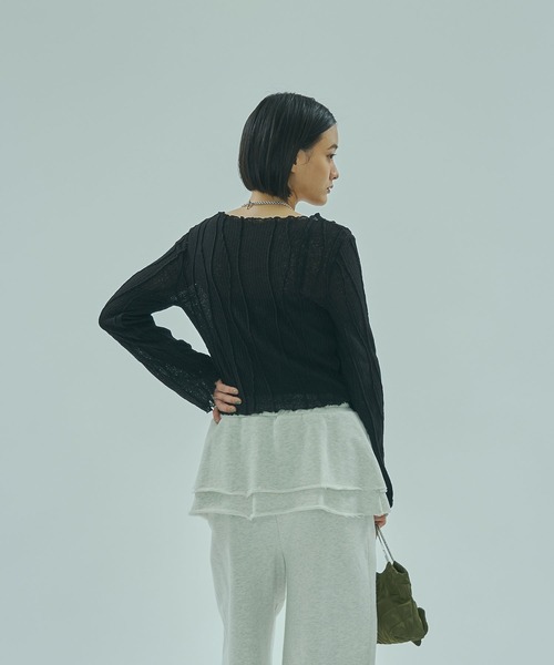 ROSE BUD(ローズバッド)の「WAVE TUCK TOP(Tシャツ/カットソー・レディース・オフホワイト/ブラック・ONE SIZE)」の13枚目の写真