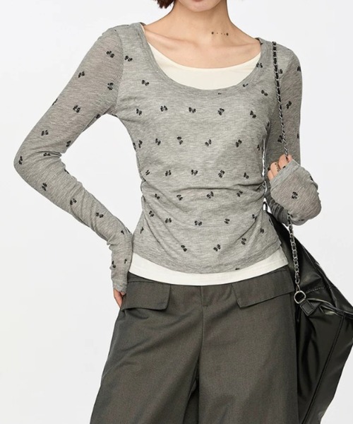 ViViDAY（ビビデー）の「レイヤード風リボン柄カットソー（Tシャツ/カットソー・レディース・グレー・M）」の5枚目の写真
