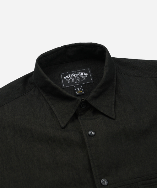 FRIZMWORKS(フリズムワークス)の「TWO TONE RELAXED SHIRT 002 _ BLACK BROWN(シャツ/ブラウス・メンズ・その他・X-LARGE/SMALL/MEDIUM/LARGE)」の3枚目の写真