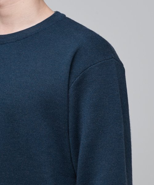 MUSINSA STANDARD（ムシンサスタンダード）の「ミニマルクルーネックニット[ターコイズ]（ニット/セーター・メンズ・その他・SMALL/MEDIUM/LARGE/X-LARGE/XX-LARGE）」の6枚目の写真