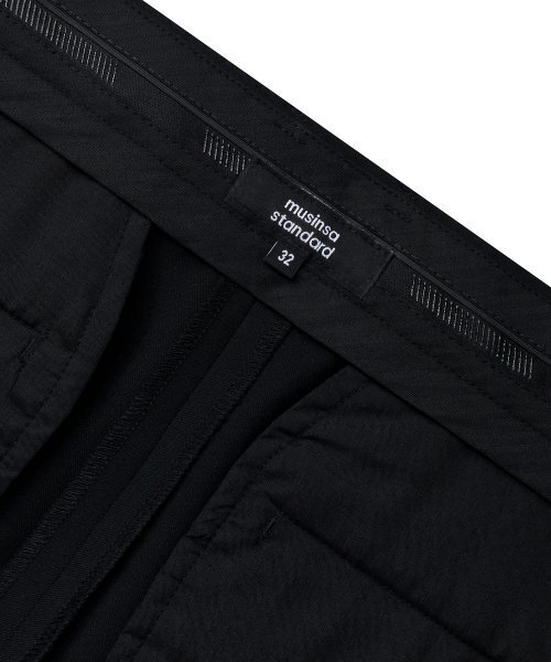 MUSINSA STANDARD（ムシンサスタンダード）の「スーパーワイドヒドゥンバンディングクロップドスラックス[ブラック]（スラックス・メンズ・その他・30/26/27/28/29）」の6枚目の写真