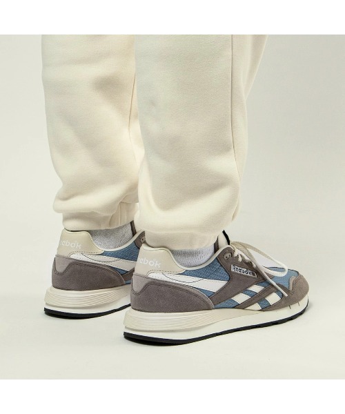 Reebok(リーボック)の「【国内Kinetics限定販売】Reebok CLASSIC NYLON 89 (リーボック クラシックナイロン 89)(スニーカー・メンズ・ブルー・23cm/23.5cm/24cm/24.5cm/25cm/25.5cm/26cm/26.5cm/27cm/27.5cm/28cm/28.5cm/29cm)」の12枚目の写真