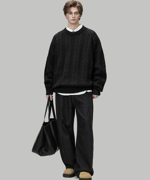 TOBEE（トゥビー）の「【TOBEE】クルーネック ケーブル編み ニット セーター（ニット/セーター・メンズ・グレイッシュベージュ/ブラック/ダークグレー/ホワイト/ブラウン・MEDIUM/LARGE/X-LARGE）」の13枚目の写真