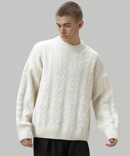 TOBEE（トゥビー）の「【TOBEE】クルーネック ケーブル編み ニット セーター（ニット/セーター・メンズ・グレイッシュベージュ/ブラック/ダークグレー/ホワイト/ブラウン・MEDIUM/LARGE/X-LARGE）」の22枚目の写真