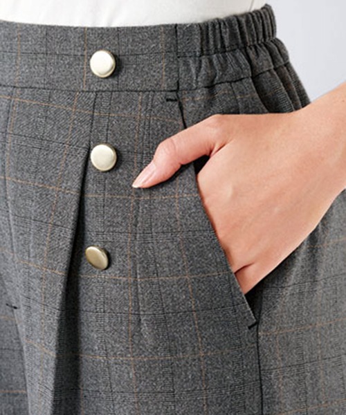 BELLUNA PLUS(ベルーナ)の「サマ見えSWボタン使いワイドパンツ60丈(その他パンツ・レディース・グレー系2/ブラック/グレー系/ブラウン系・X-LARGE/LARGE/MEDIUM/SMALL)」の20枚目の写真