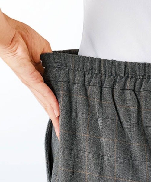 BELLUNA PLUS(ベルーナ)の「サマ見えSWボタン使いワイドパンツ60丈(その他パンツ・レディース・グレー系2/ブラック/グレー系/ブラウン系・X-LARGE/LARGE/MEDIUM/SMALL)」の21枚目の写真