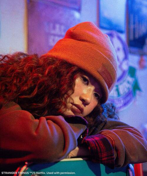 Green　Parks（グリーンパークス）の「■STRANGER THINGS×MINNETONKA ニットキャップ（ニットキャップ/ビーニー・レディース・ベージュ/ブラック・FREE）」の7枚目の写真