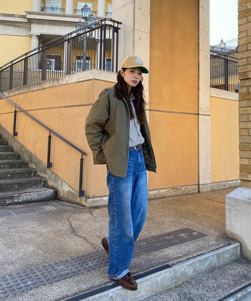 UNDERSTATEMENTs（アンダーステイトメント）の「【ユニセックス】2WAY襟切替中綿ダックジャケット/袖取り外し可能（ブルゾン・メンズ・カーキ/チャコールグレー・MEDIUM/LARGE）」の19枚目の写真