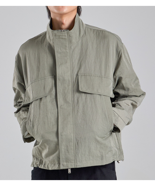BUTTON SEOUL(ボタンソウル)の「サイレントポケットクロップミリタリーブルゾン(カーキ)(ブルゾン・メンズ・その他・LARGE/X-LARGE/MEDIUM)」の4枚目の写真