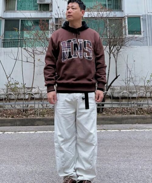MENASOO(ミナス)の「チェックコンビネーションスウェットシャツ_ブラウン_裏起毛生地(スウェット・レディース・ブラウン・F)」の21枚目の写真