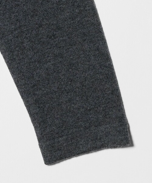 6(ロク)の「<6(ROKU)>ウールカシミヤ ショート カーディガン(カーディガン/ボレロ・レディース・ダークグレー/ナチュラル・FREE)」の11枚目の写真