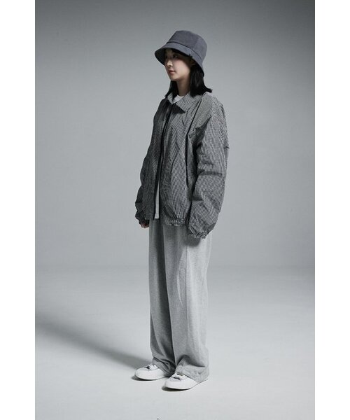 APOSTROPHE COMMA（アポストロフィコンマ）の「カラーブルゾンウィンドブレーカージップアップジャケット（チェック）（ブルゾン・レディース・その他・MEDIUM/LARGE）」の3枚目の写真