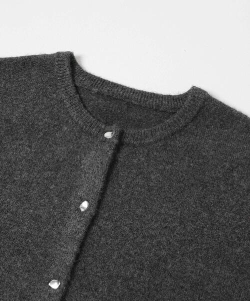SENSE OF PLACE by URBAN RESEARCH(センスオブプレイスバイアーバンリサーチ)の「『洗濯可』メタルボタンカーディガン(カーディガン/ボレロ・レディース・ライトピンク/レッド/ベージュ/ネイビー/チャコールグレー・ONE)」の12枚目の写真