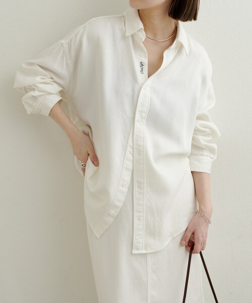 Omekashi（オメカシ）の「刺繍セルロースソフトオーバーシャツ（シャツ/ブラウス・レディース・ブラウン/オフホワイト/チャコールグレー・FREE）」の9枚目の写真