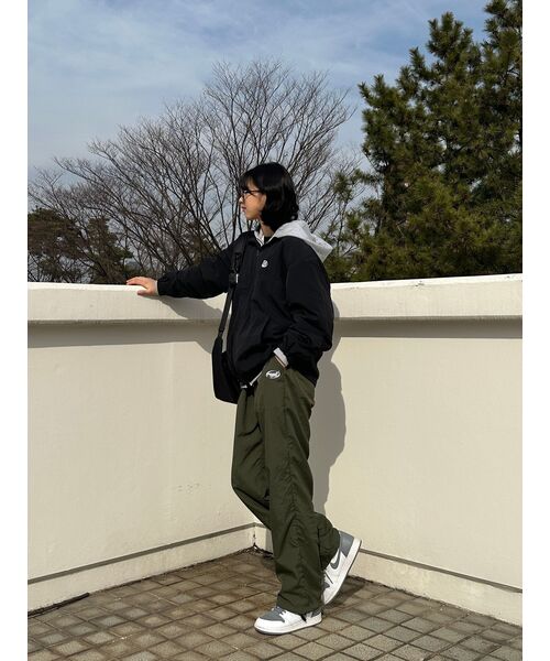 PEACEOFMIND(ピースオブマインド)の「ロゴナイロンワイドトラックパンツ(カーキ)(スウェットパンツ・メンズ・その他・MEDIUM/LARGE/X-LARGE)」の10枚目の写真