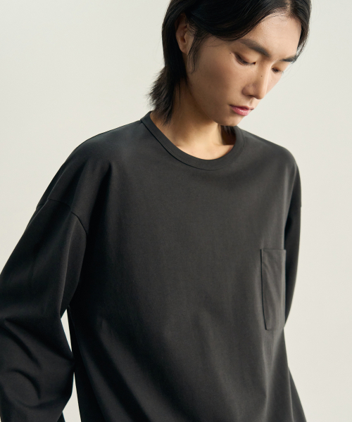 ROTEMBER（ローテンバー）の「プレミアムコットンベーシックロングスリーブ[チャコール]（Tシャツ/カットソー・メンズ・その他・MEDIUM/LARGE/X-LARGE）」の2枚目の写真