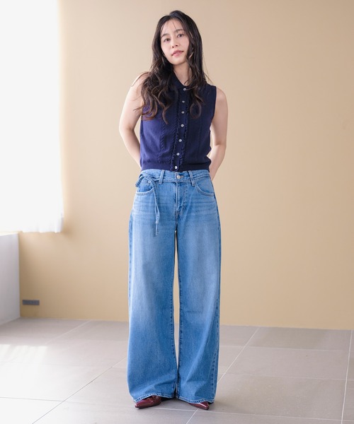 Levi's(リーバイス)の「Levi's/リーバイス スーパーソフト ミニ ラッフル ベスト トップ(ベスト・レディース・ブルー・XS/S/M)」の15枚目の写真